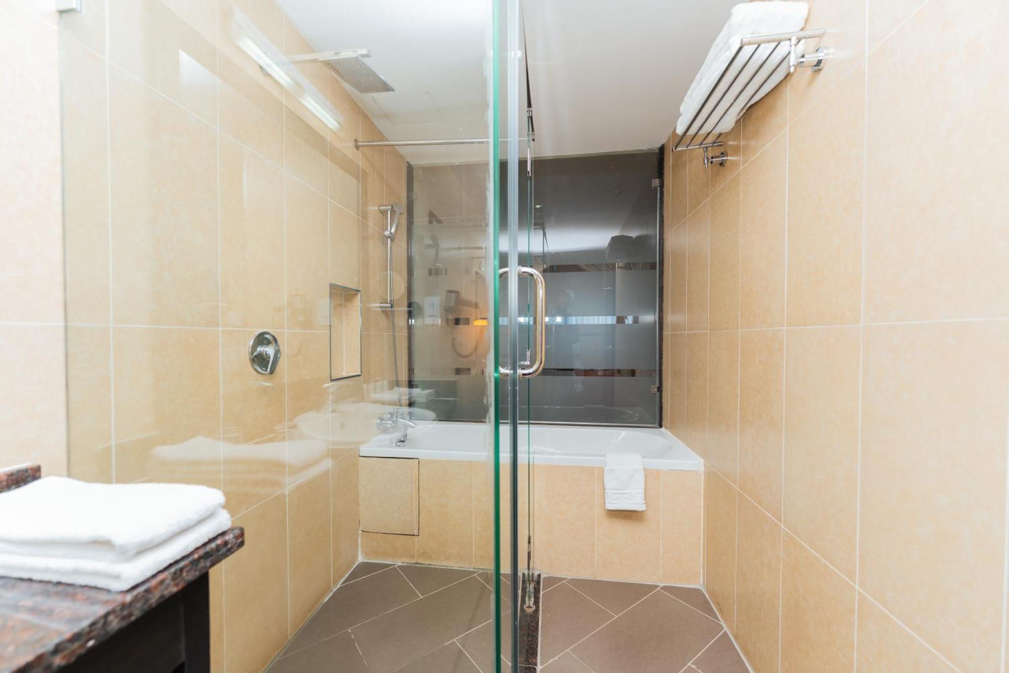 Acacia Premier Hotel Kisumu Luaran gambar