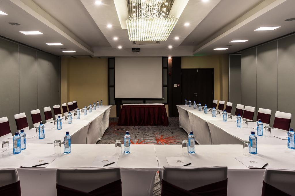 Acacia Premier Hotel Kisumu Luaran gambar